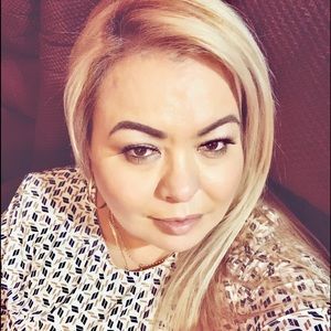 Meet your Posher, Martha